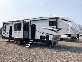2022 Forest River Cherokee 325PACK13 for sale 300323359